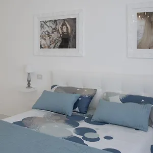 Artist's Appartement